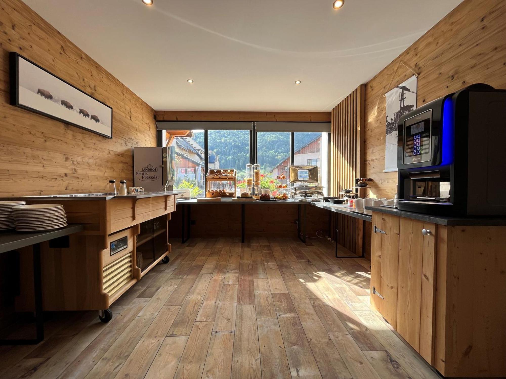 Hotel Et Spa Les Clarines Corrençon-en-Vercors Екстериор снимка